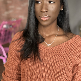 Natural glam for The_Poised_Experience